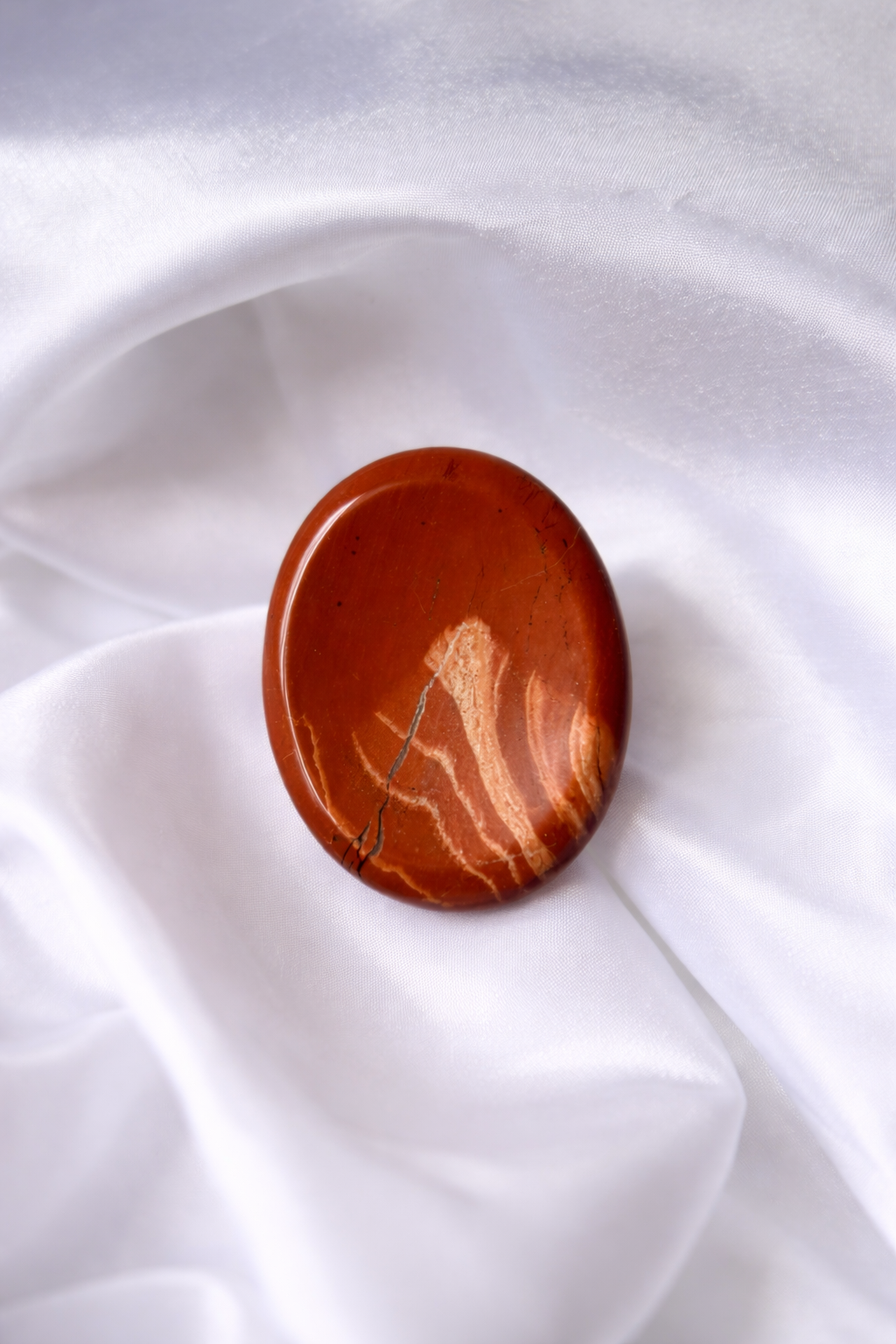 Red jasper worrystone