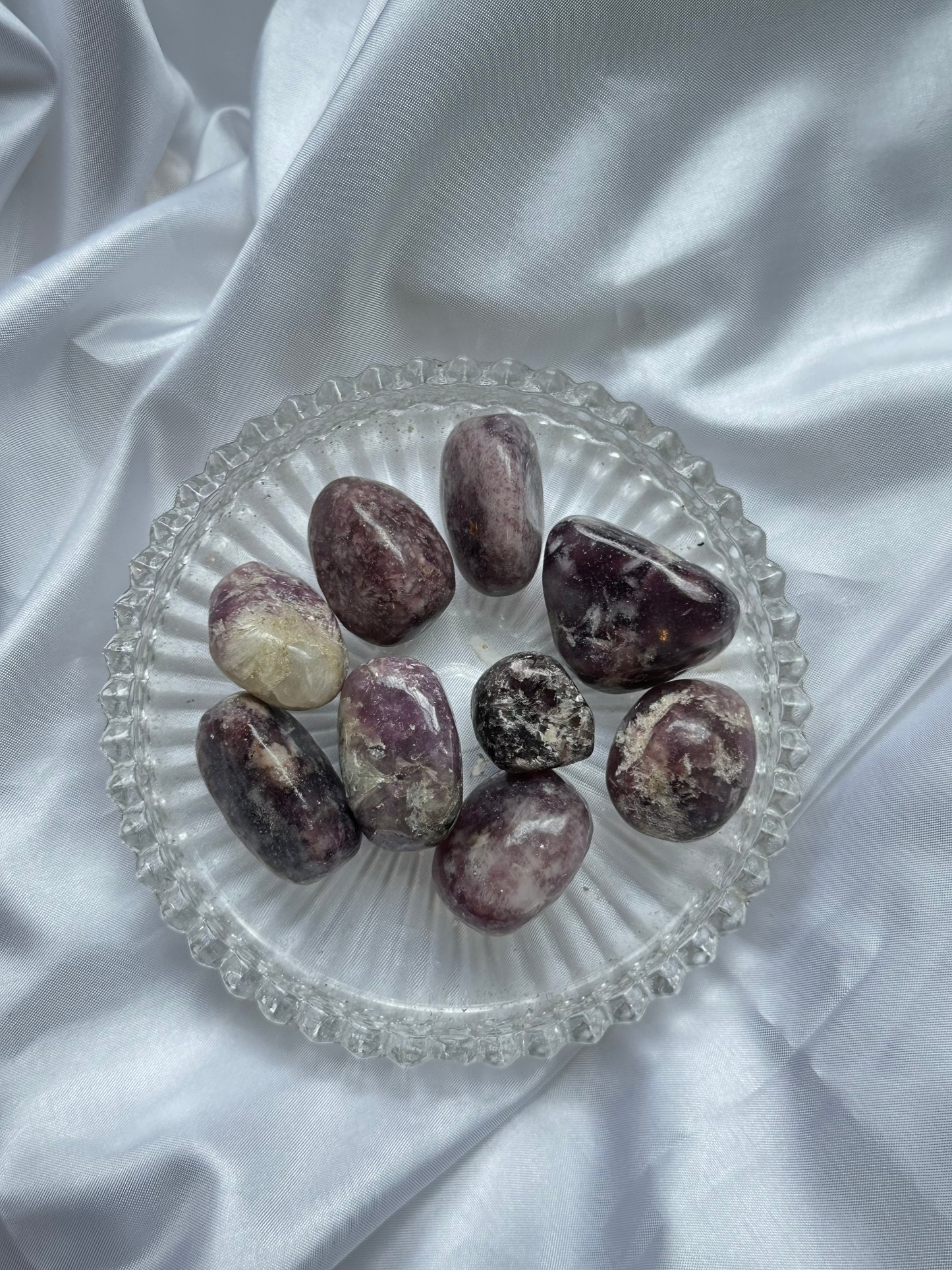 Lepidolite tumblestone