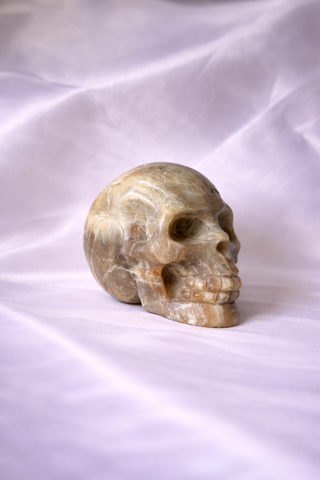 Moonstone skull