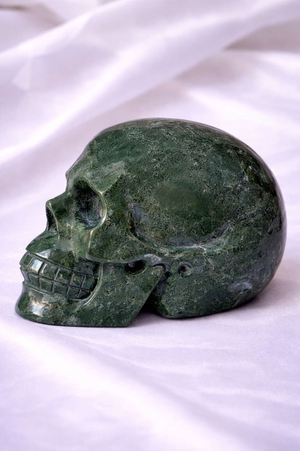 XL Moss agate skull