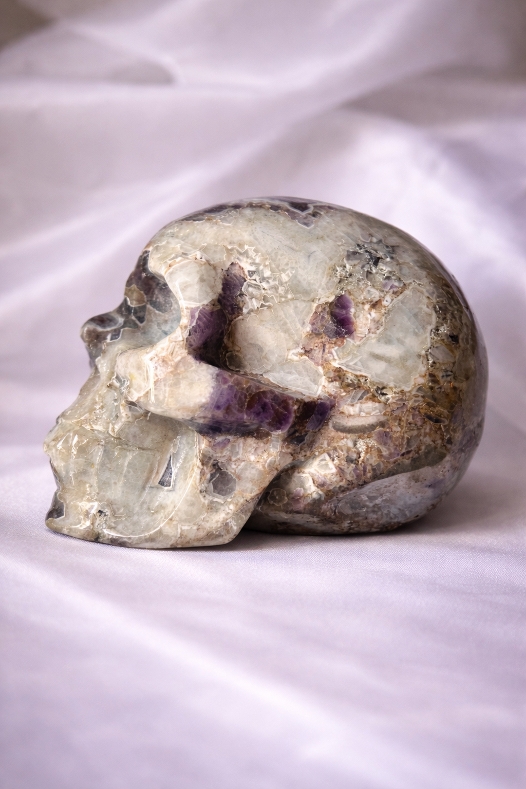 XL Chevron amethyst skull