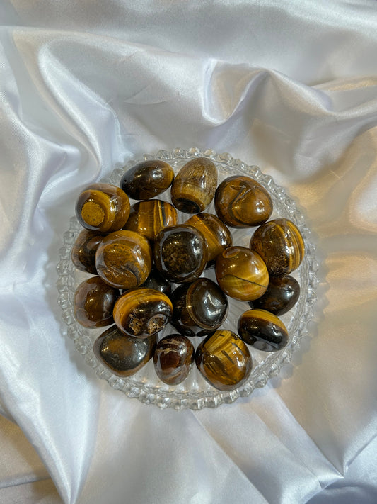 Tiger eye tumblestone